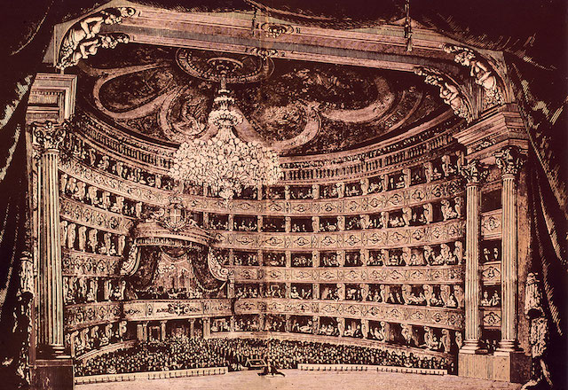 IT_Teatro_Regio_-_sala_1850.jpg