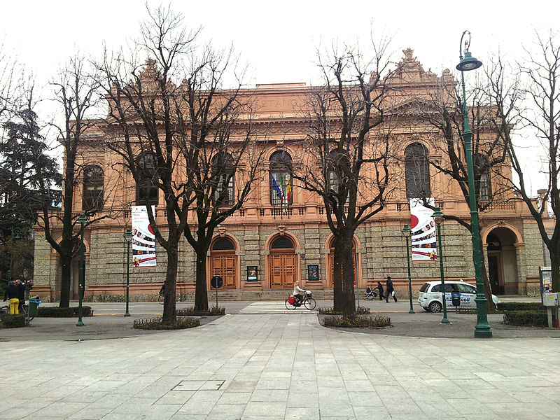 800px-Teatro_Civico_GD.jpg